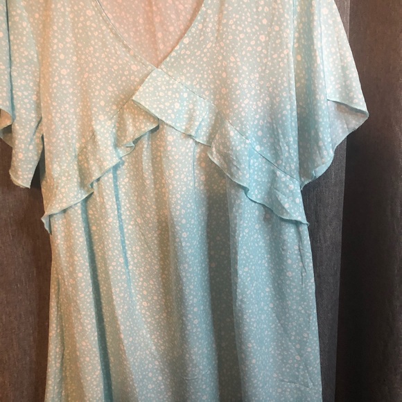 Woman’s spring Ruffled dress - Picture 6 of 9